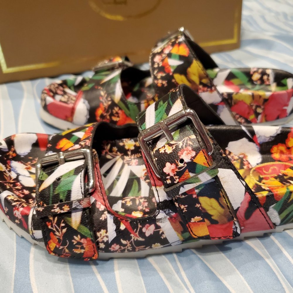 Ash Up Floral-Print Sandal *Worn Once* Like new!